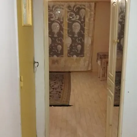 Du Circuit Apartment *