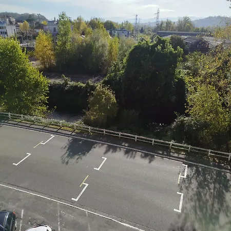 Du Circuit Apartament *