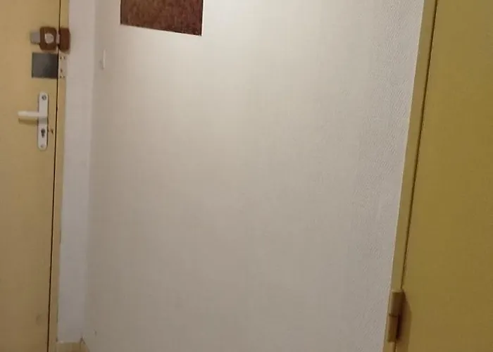 Du Circuit Apartament Pau